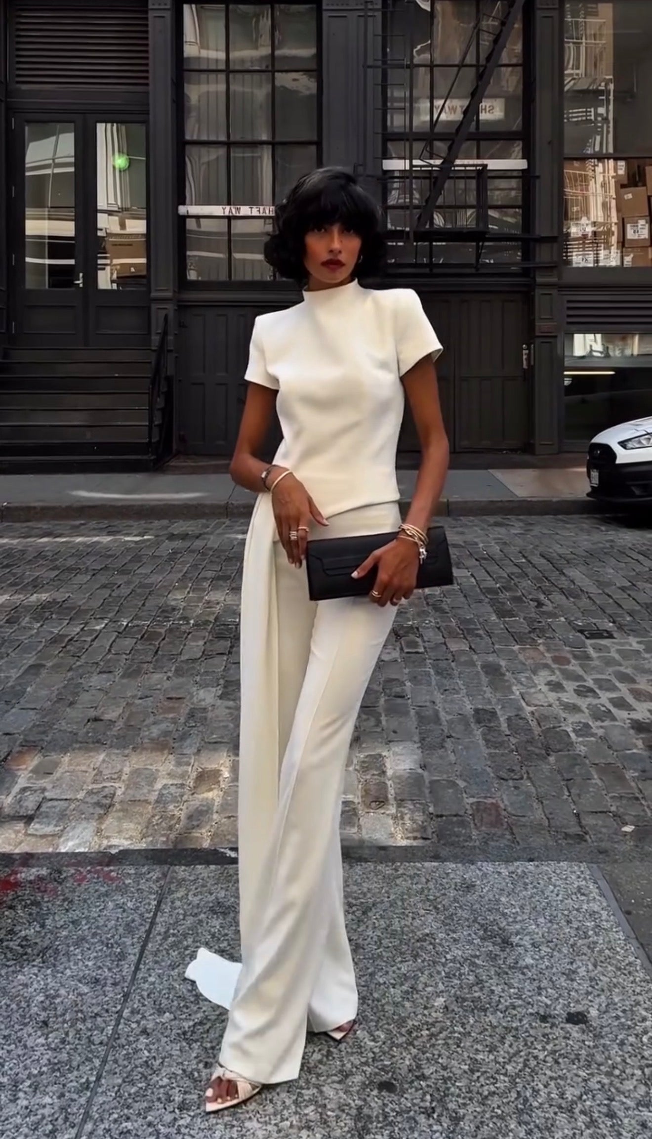 Camille | Minimal Chic