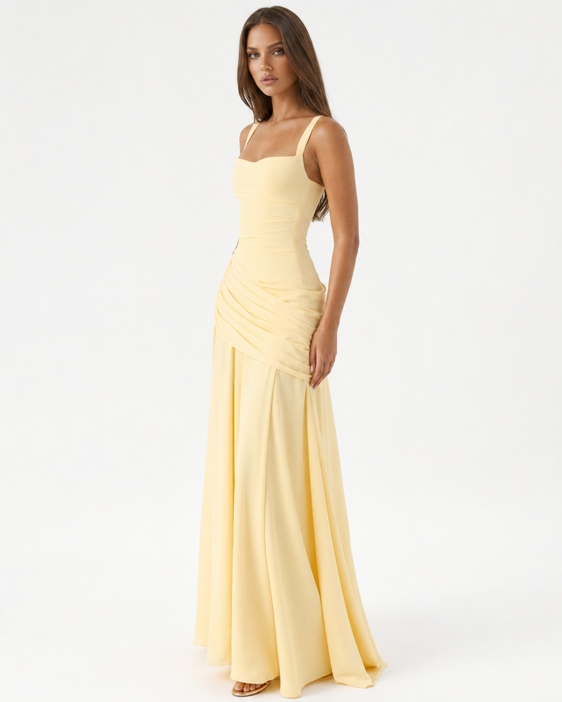 Enie | Vestido Maxi Elegante con Escote Cuadrado
