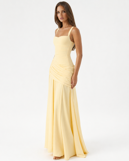 Enie | Vestido Maxi Elegante con Escote Cuadrado
